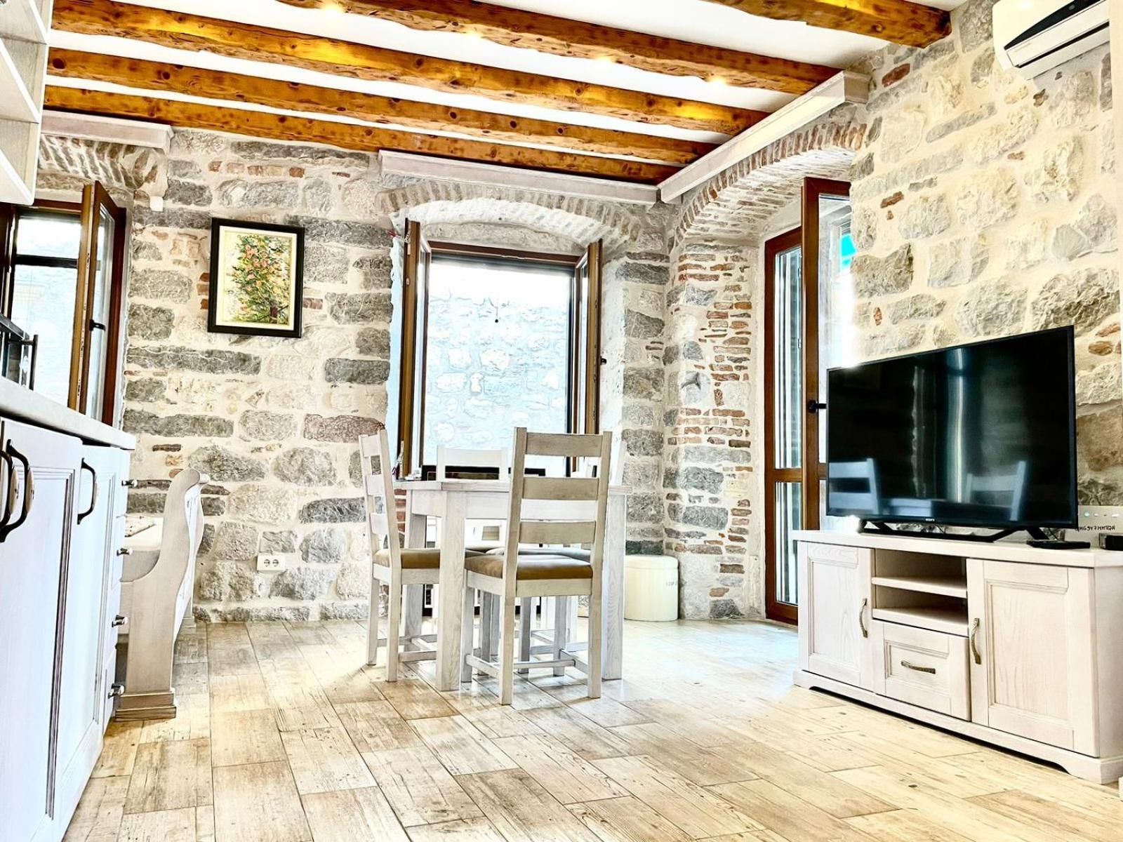 Apartments Bella Κότορ Εξωτερικό φωτογραφία