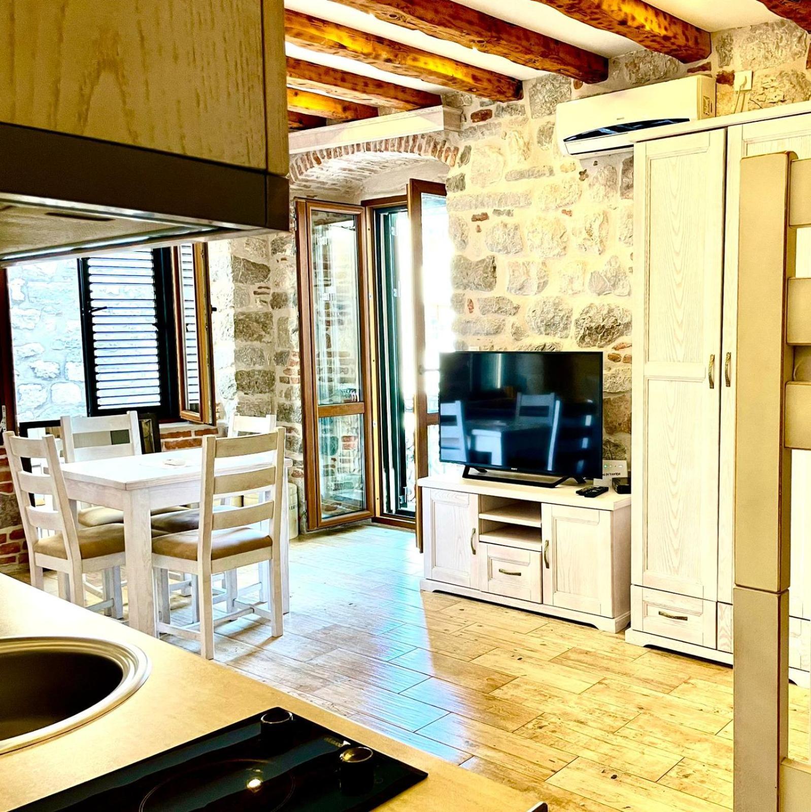 Apartments Bella Κότορ Εξωτερικό φωτογραφία